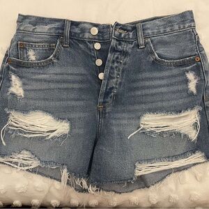 Cello medium wash denim shorts, Size Medium